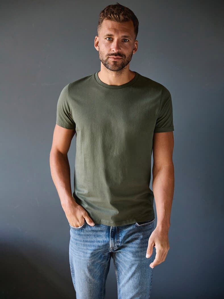 Benchmark-Color-Shirt oliv