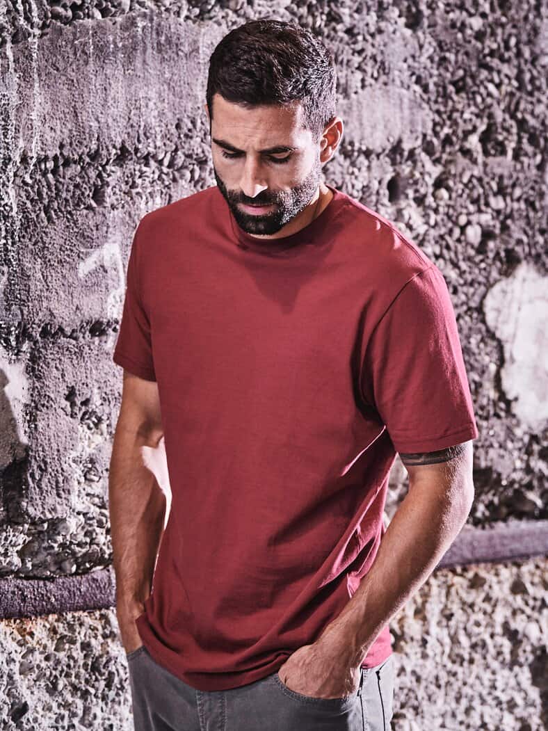 Benchmark-Color-Shirt weinrot