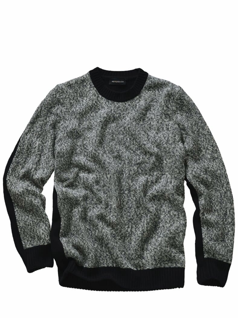 Narrativ-Pullover schwarzweiß