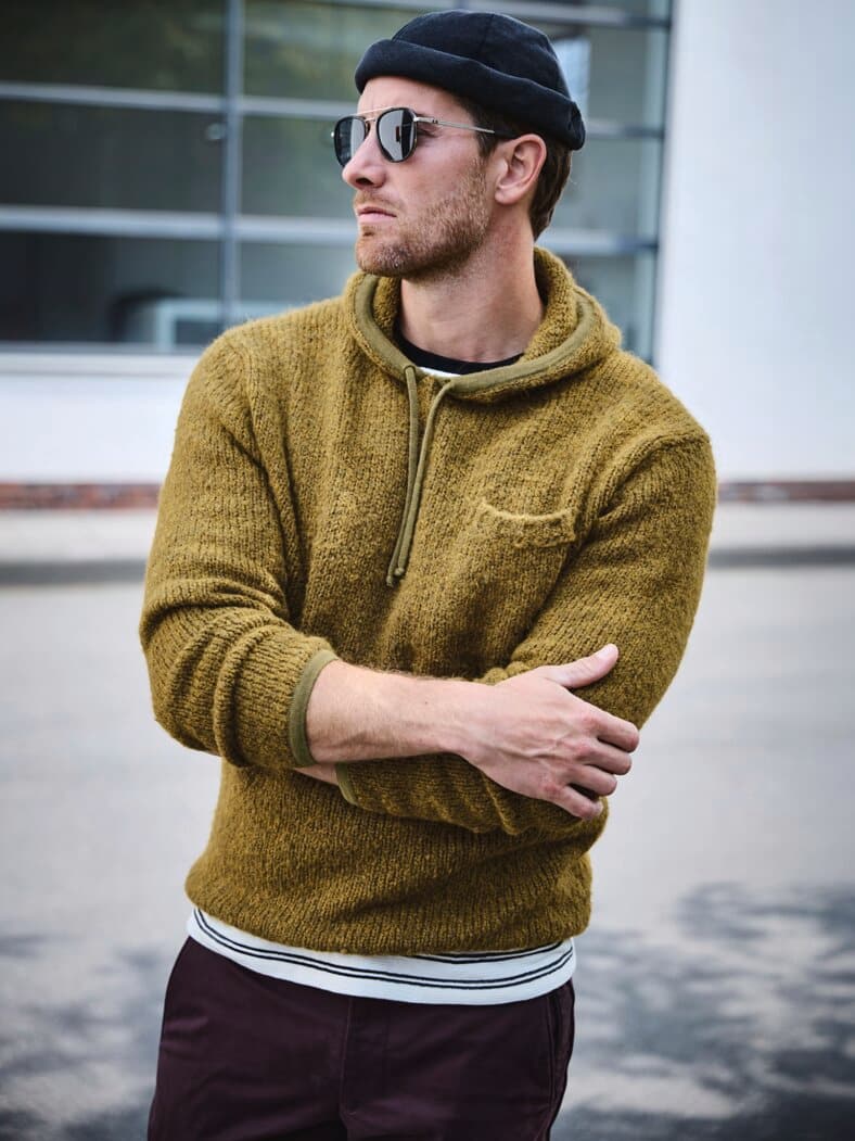 Gegen-die-Regeln-Hoodie olivgrün