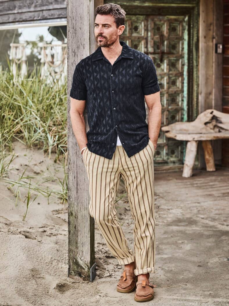 Sprezzatura-Chino Streifen sandstein