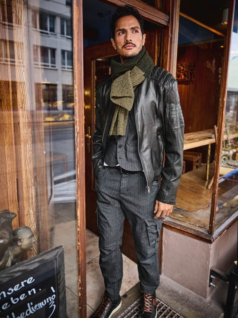 Kreidestreifen-Cargo graphit