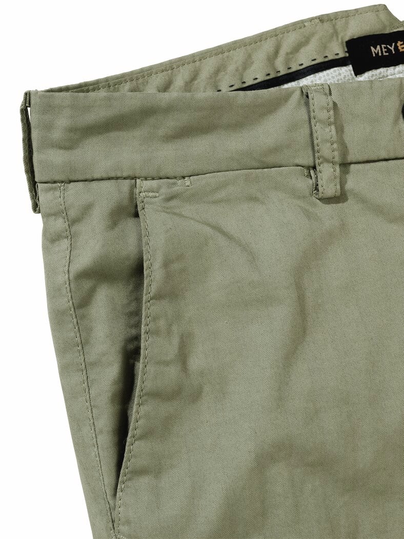 Geht-los-Chino salbeigrün