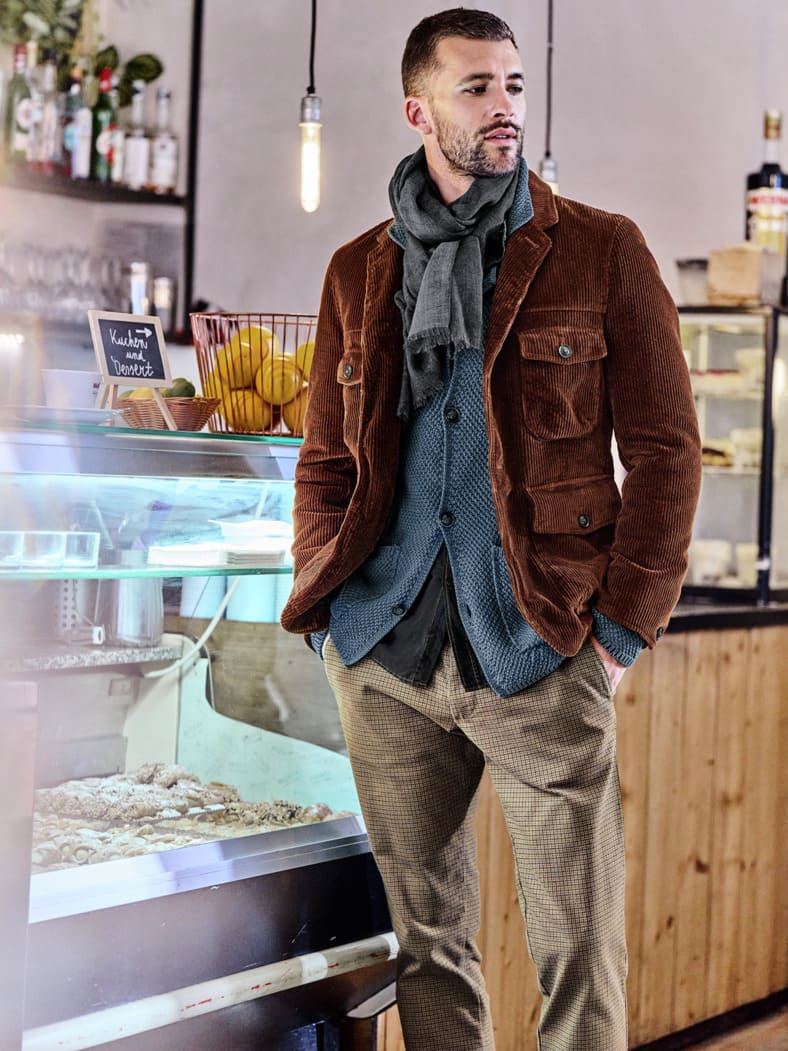 Charakter-Cordjacke kakao