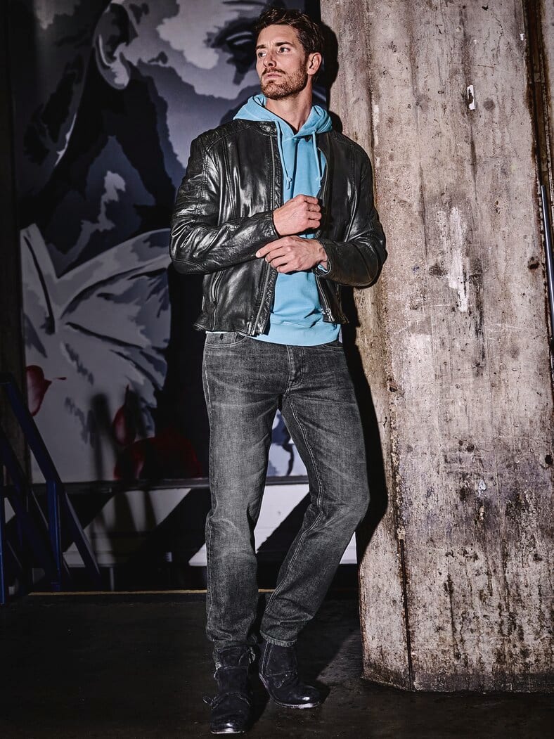 Regelbruch-Lederjacke schwarz