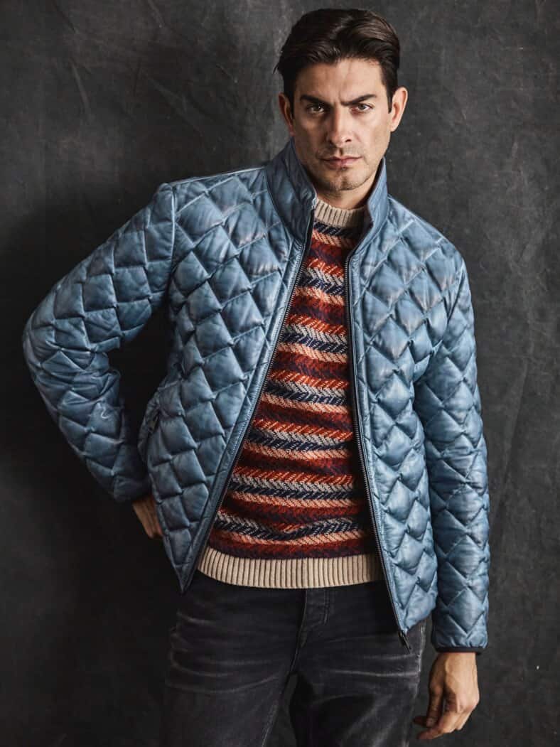 Schwerelose Stepplederjacke denimblau