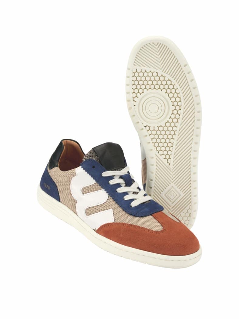 Hallenschuh geräteraum