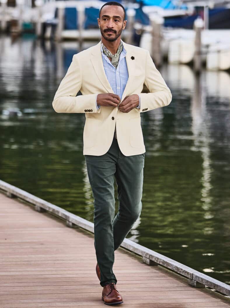 Doppel-doppel-Krawattenschal linde