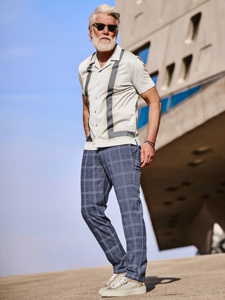 Naturgewaltiges Wickelarmband mattschwarz/meerblau